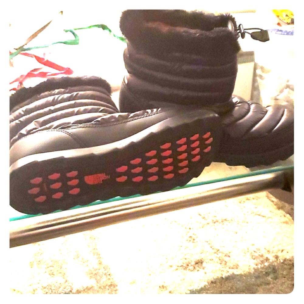 North Face snow boots